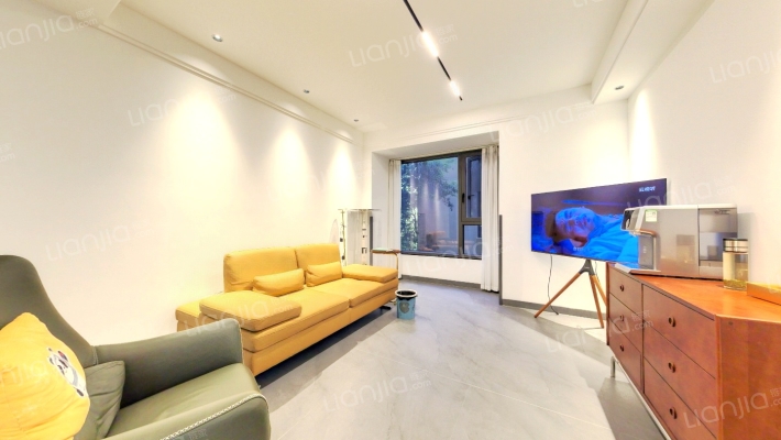 麓山国际茵特拉肯A二手房实景图