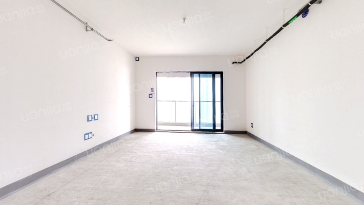 华润置地悦玺二手房实景图