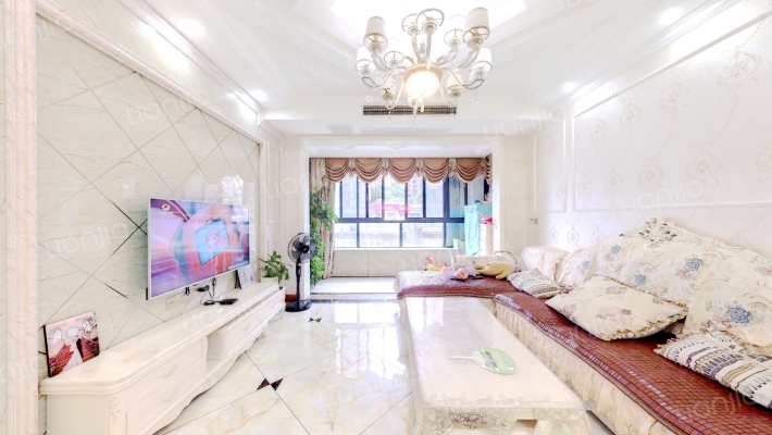 乾和珑湾二手房实景图