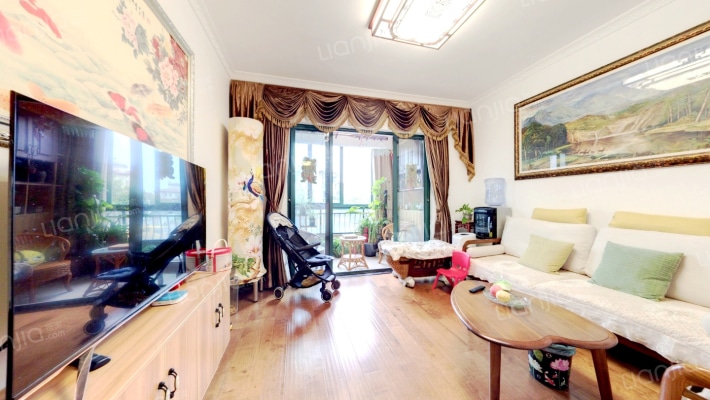 碧桂园生态城山湖间一期二手房实景图