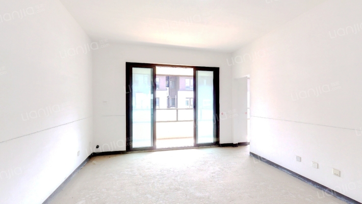 冠景君悦湖二手房实景图