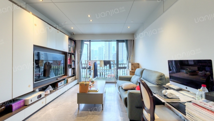 万科翡翠都会二手房实景图