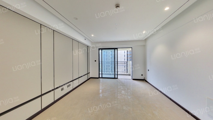 卓越中寰二手房实景图