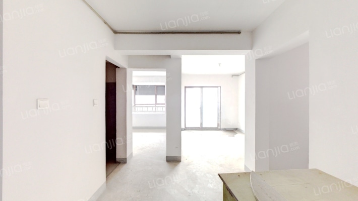 青龙新苑二手房实景图