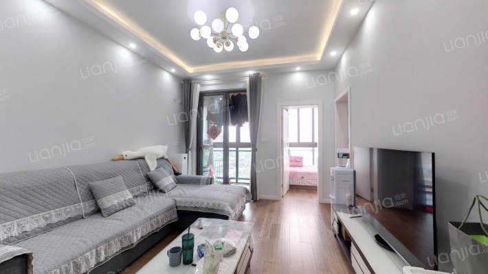 中渝春华秋实二期二手房实景图