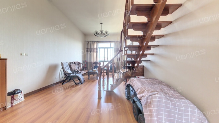 长江路406弄二手房实景图