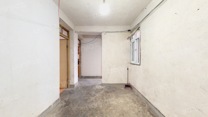 佳宝一村二手房实景图