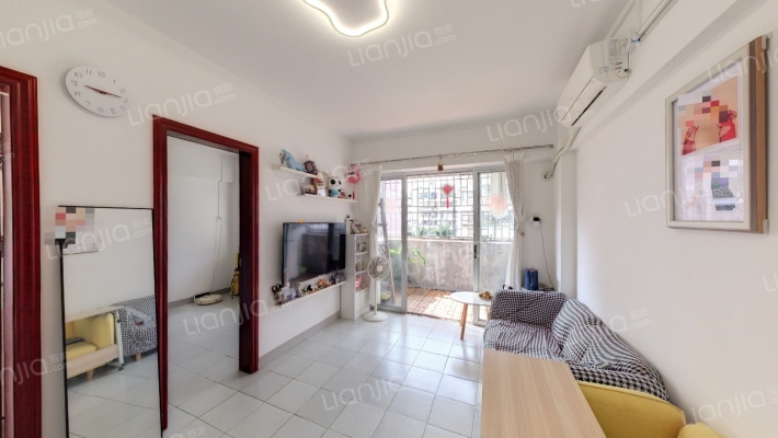 南洲花苑C区二手房实景图