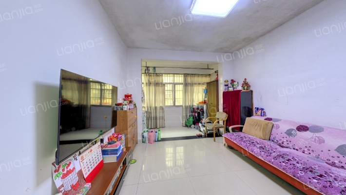 七二社区二手房实景图