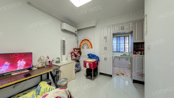 泰南花苑二手房实景图