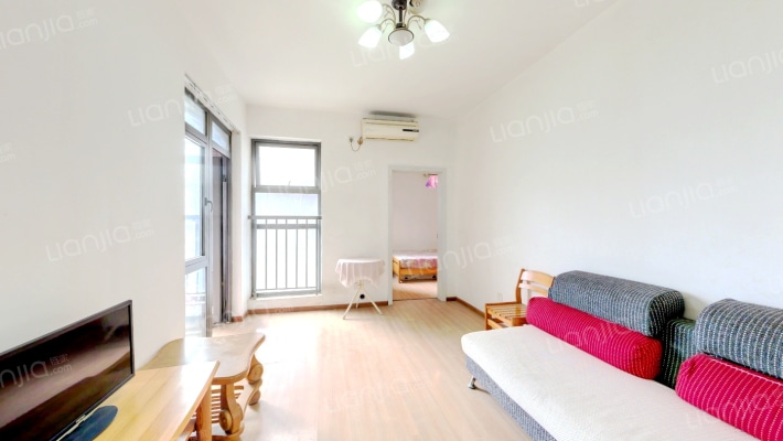 雕墅二手房实景图