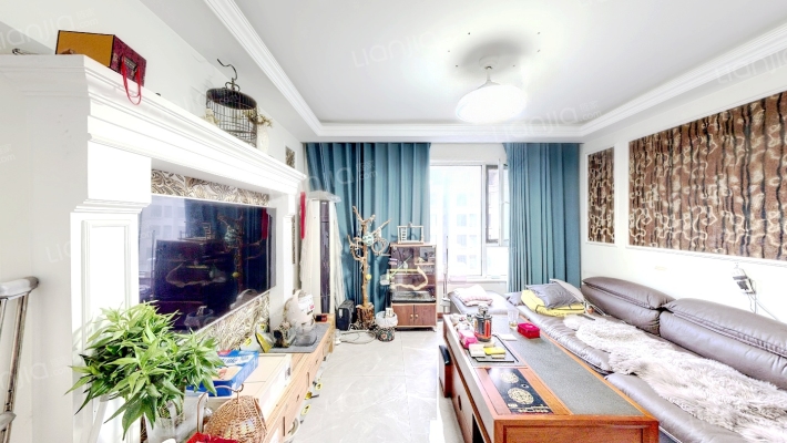 世茂原山郡二手房实景图