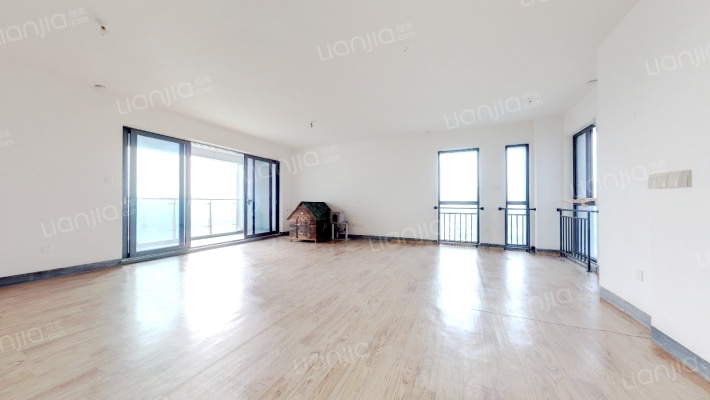 云龙荟云龙阁二手房实景图