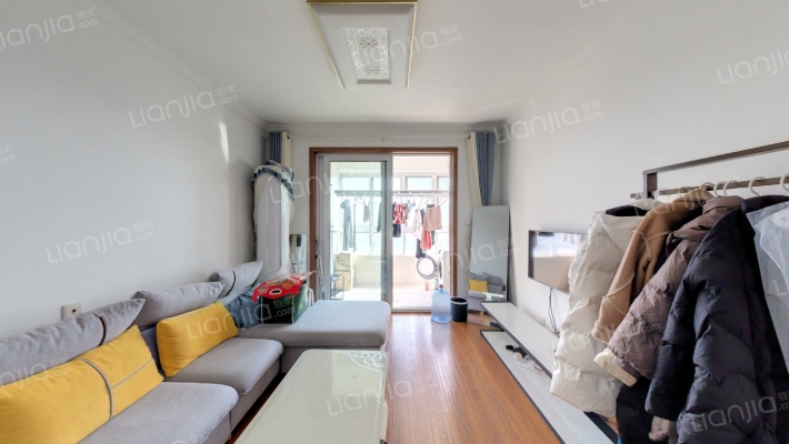 中梁首府壹号二手房实景图