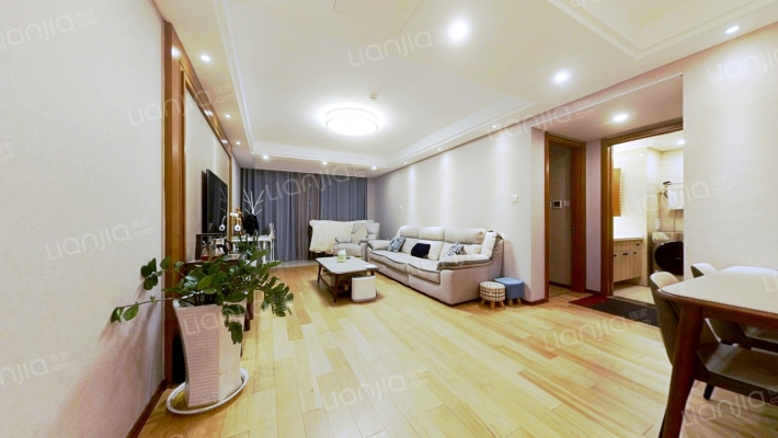 海信都市逸品二手房实景图