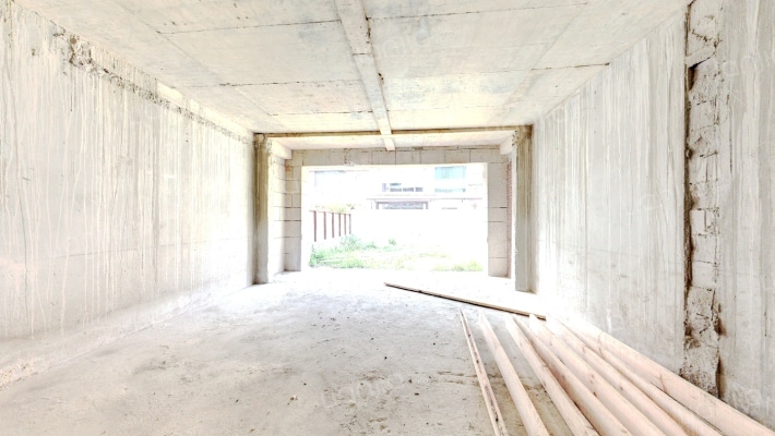 万科城B区别墅二手房实景图