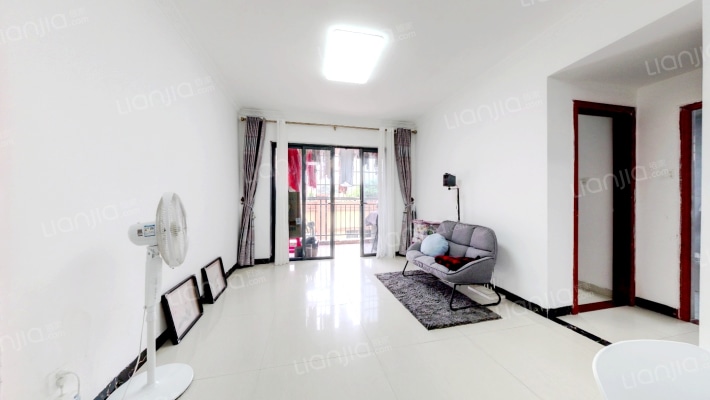 德丰湾畔福邸二手房实景图