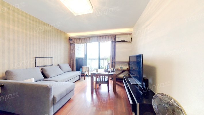 理想居二手房实景图