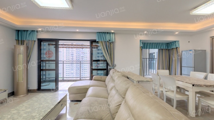 鼎峰国汇山二手房实景图