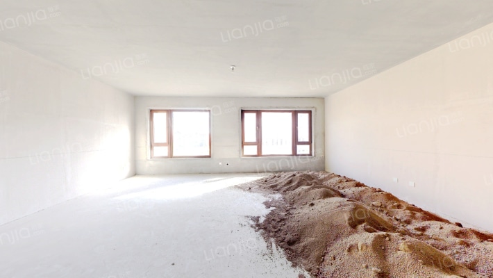 伟峰东域D区二手房实景图