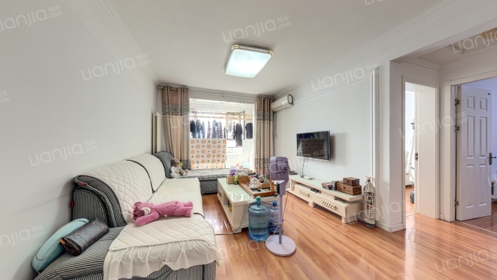 鸿泰锦园二手房实景图