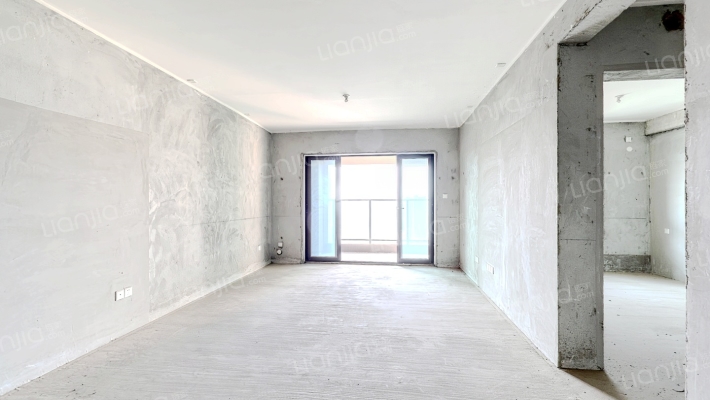 保利天汇二手房实景图