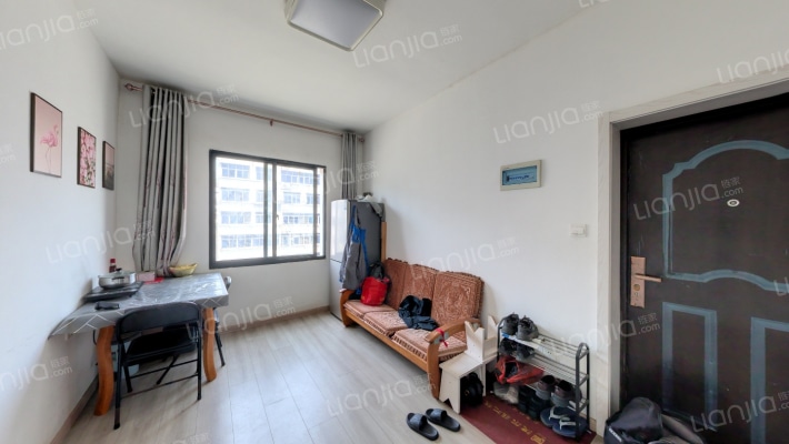 南罐小区二手房实景图