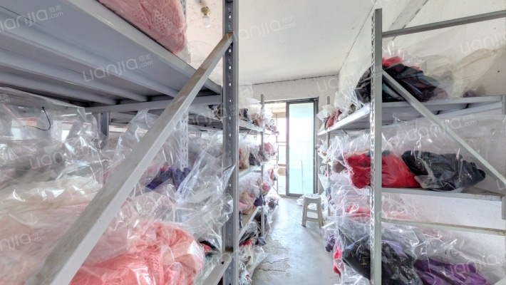 辉煌国际城一期二手房实景图