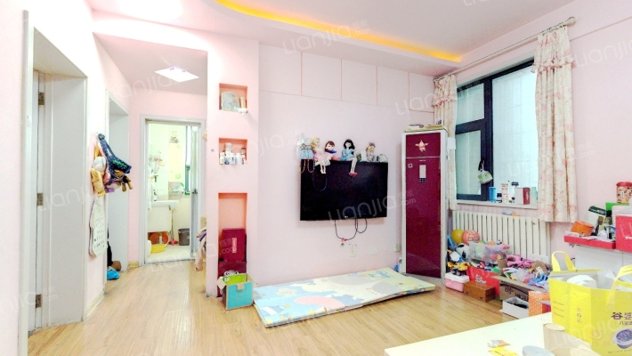 白庙所住宅楼二手房实景图