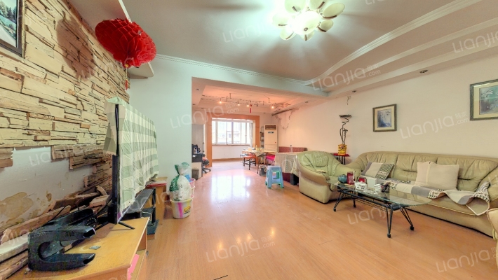 八二宿舍二区二手房实景图