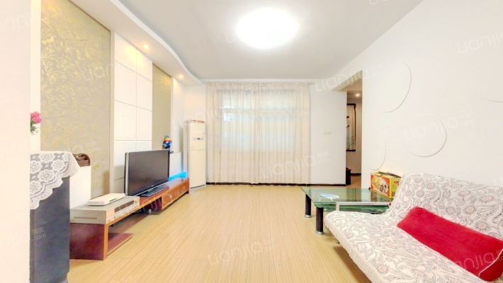 汇东南湖新村二手房实景图