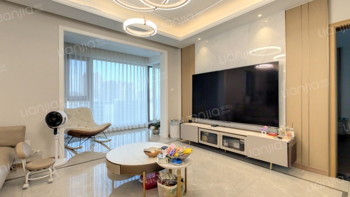 城投置地梧桐玖宸二手房实景图