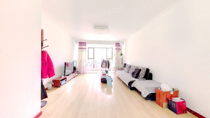 鲁商泰晤士小镇二期二手房实景图