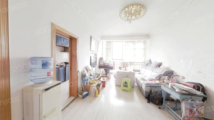 东方广场二手房实景图