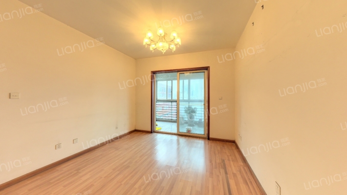 泛林格兰晴天二手房实景图