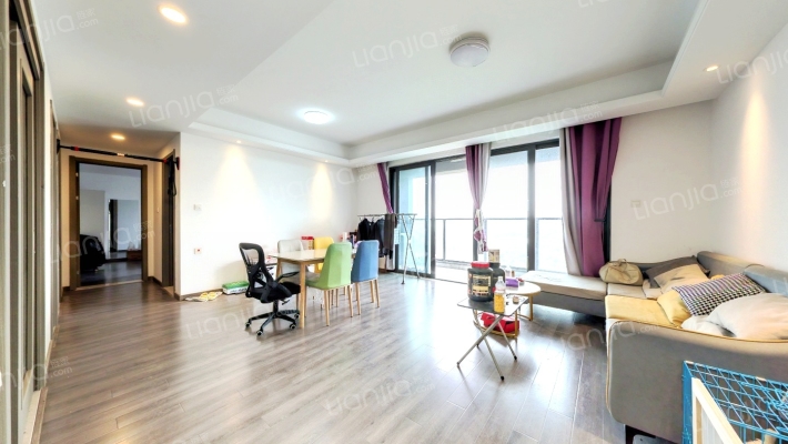 宽泰铂园二手房实景图