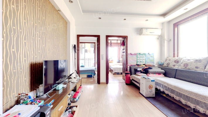 轴馨苑二手房实景图