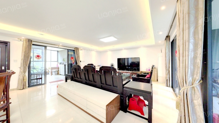 时代山湖海二手房实景图