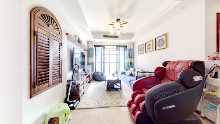 合景峰汇九期二手房实景图