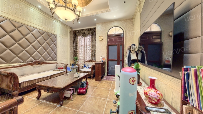 银河湾二手房实景图