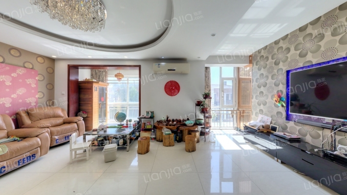 靠山居艺墅北区二手房实景图