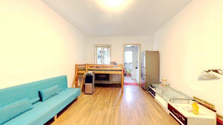 世达花园二手房实景图