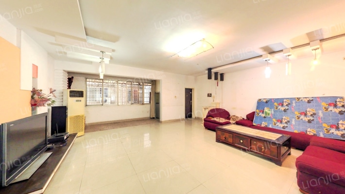 鸿富大厦二手房实景图