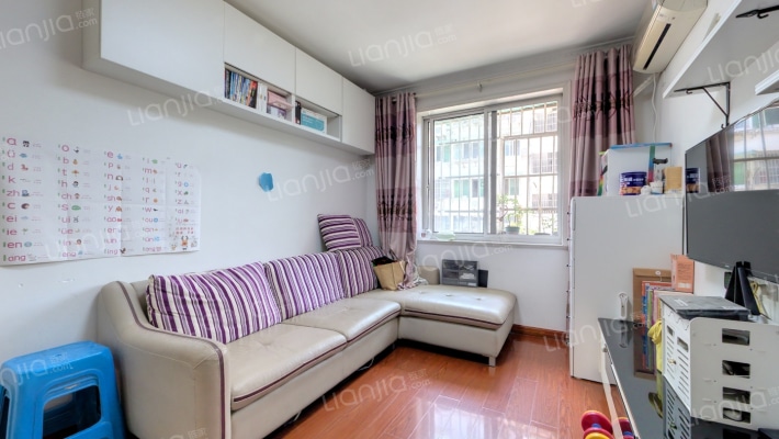 省机施宿舍二手房实景图