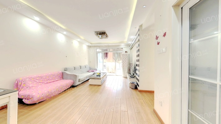 保利拉菲二手房实景图