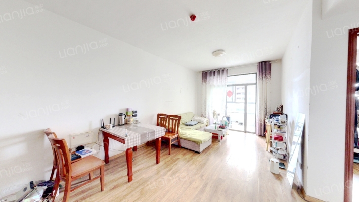 宝能城二期二手房实景图