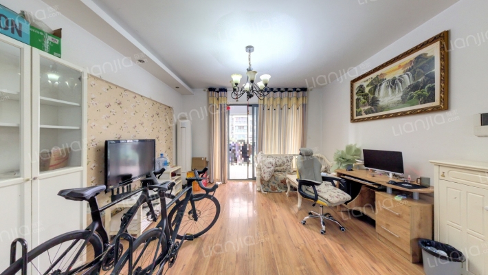 东苑D区二手房实景图