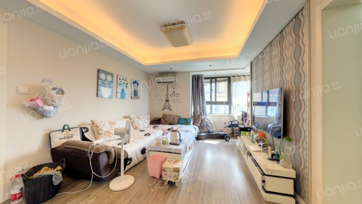 名都花园二手房实景图