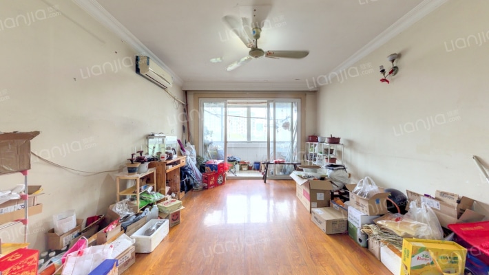 绿茵公寓二手房实景图