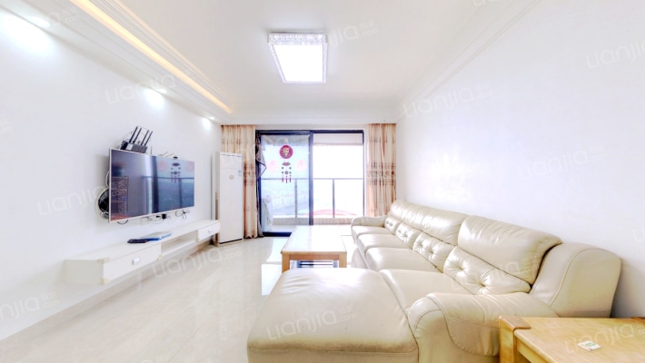 合正上东国际二手房实景图